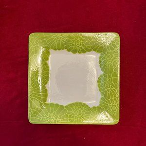 🎉🎉Last Chance🎉🎉Laurie Gates Lola Green & White Large Dinner Plate 11” x 11”